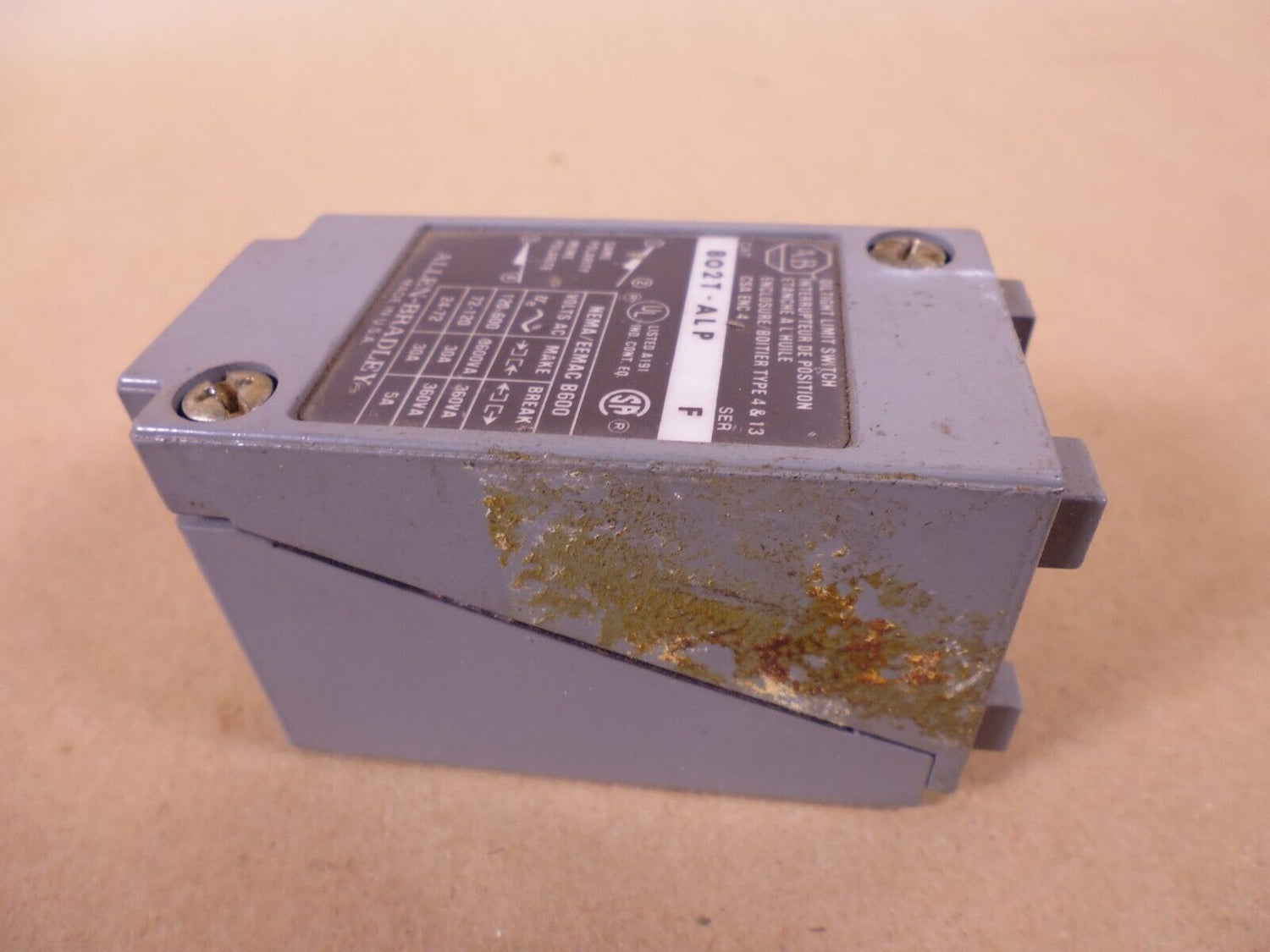 (Lot of 4) AB Allen-Bradley 802T-ALP Oiltight Limit Switch *BODY ONLY* | Industrial MRO Replacement Parts, Manufacturing Machine Parts &amp; Components, Heavy Equipment Parts Supplier