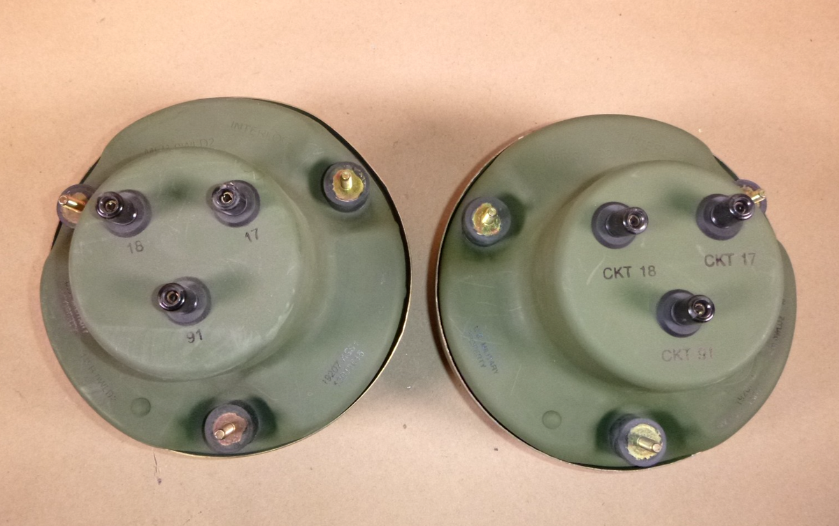 USGI (1 Pair) M998 Humvee 24 Volt Head Lights 7" LED W/ Green Housing 13013616
