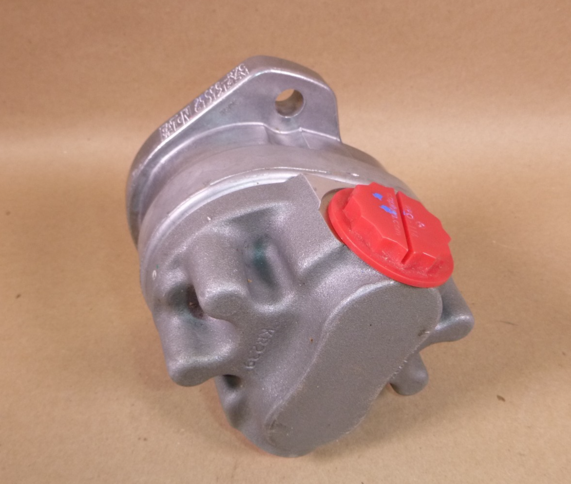 26006-RZC Eaton Vickers Series 26 Aluminum Gear Pump 2-Bolt SAE A Mount | Industrial Electric Motors, Pumps &amp; Parts
