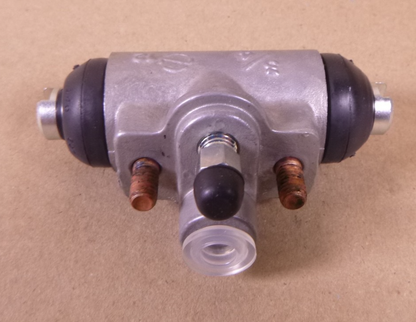 43092-1053 Kawasaki Cylinder Rear Wheel 430921053 Genuine Kawasaki OEM | Replacement Truck Parts, Trailer Accessories, Automobile Supplies, Car Parts &amp; Accessories