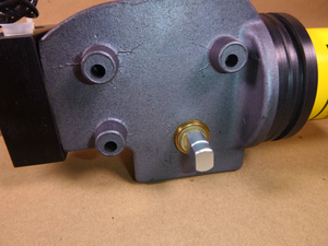 Flowserve Worcester Series 34 Pneumatic Actuator 800 IN. LBS. 80-125 Psi 120 V