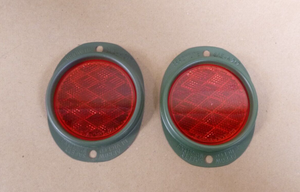 2x USGI M998 Humvee FMTV Red Clearance Reflector MS35387-1, 9905-00-205-2795 USA