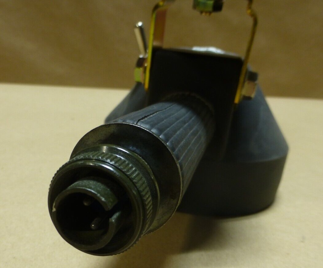 J.W. Speaker 2 Pin Circular Mil Connector 24V Magnetic Handheld Spotlight USA | Replacement Truck Parts, Trailer Accessories, Automobile Supplies, Car Parts &amp; Accessories