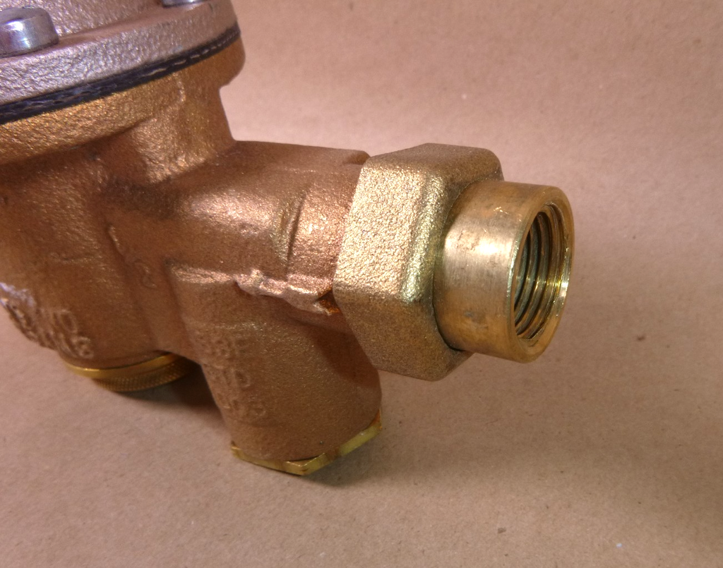 U5B-Z3 Watts Water Pressure Reducing Valve 1/2" FNPT Ports Set at 50 Psi | Industrial MRO Replacement Parts, Manufacturing Machine Parts & Components, Heavy Equipment Parts Supplier