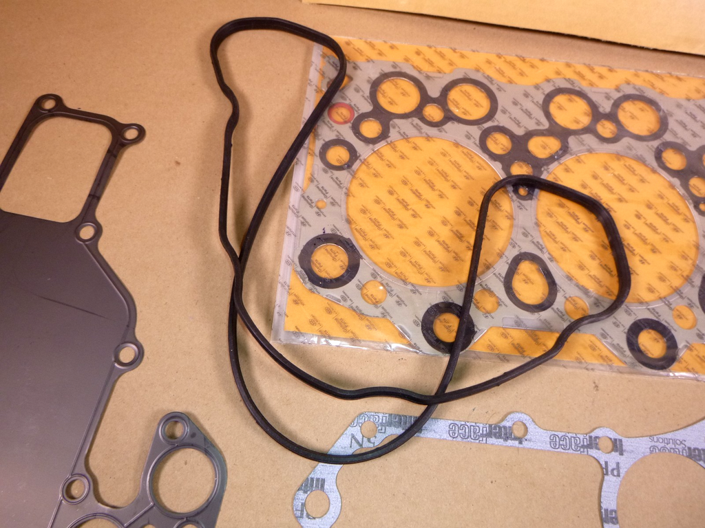 HYUNDAI D4DA D4DB D4DC D4DD Full Overhaul Gasket Kit Set 20910-41E00 | Replacement Truck Parts, Trailer Accessories, Automobile Supplies, Car Parts & Accessories