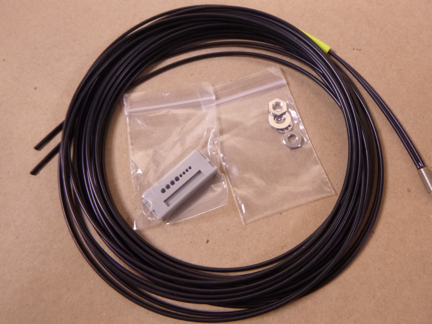 OEM Keyence FU-67 (5000) Fiber Optic Sensor Genuine (Lot Of 3) | Electrical MRO Replacement Parts &amp; Components and Commercial Electrical Supplies Company