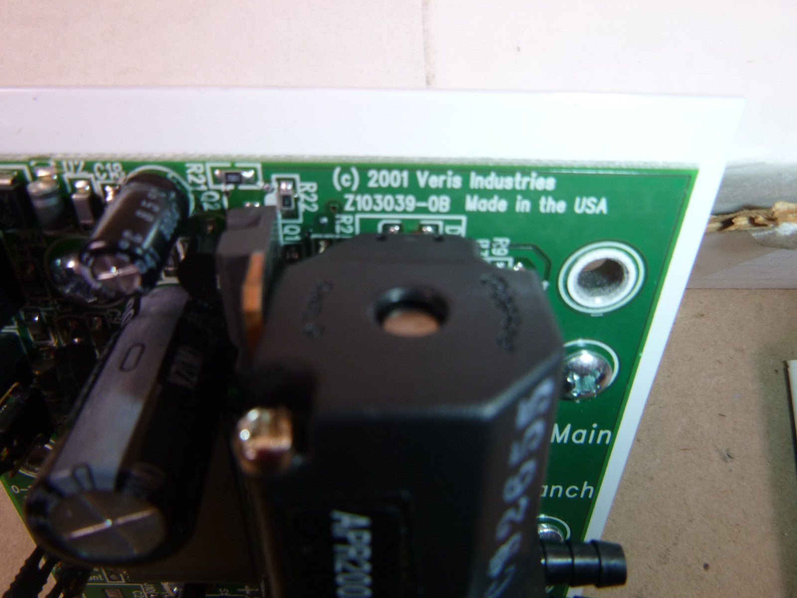 Veris EP Series Electropneumatic Transducer 3 to 15 or 0 to 20 psig Output | Electrical MRO Replacement Parts &amp; Components and Commercial Electrical Supplies Company