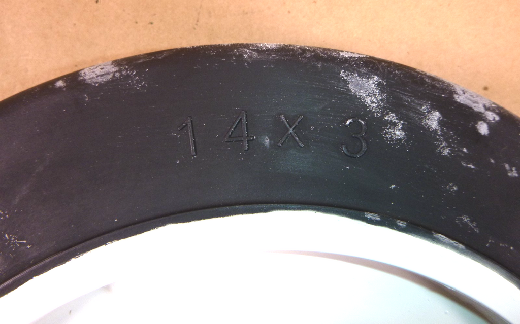 Military Aircraft Ground Handling Lift Trailer Rear Solid Tire 64A114D9-2 | Replacement Truck Parts, Trailer Accessories, Automobile Supplies, Car Parts & Accessories