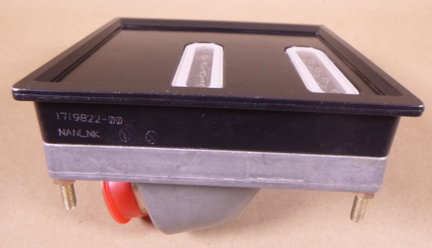 CAT Caterpillar 171-9822 Electronic Monitor Control 10R-5902 For 637E 657E 627E 814B 816B | Industrial Tractor Parts Supplier and Surplus Tractor Parts &amp; Accessories