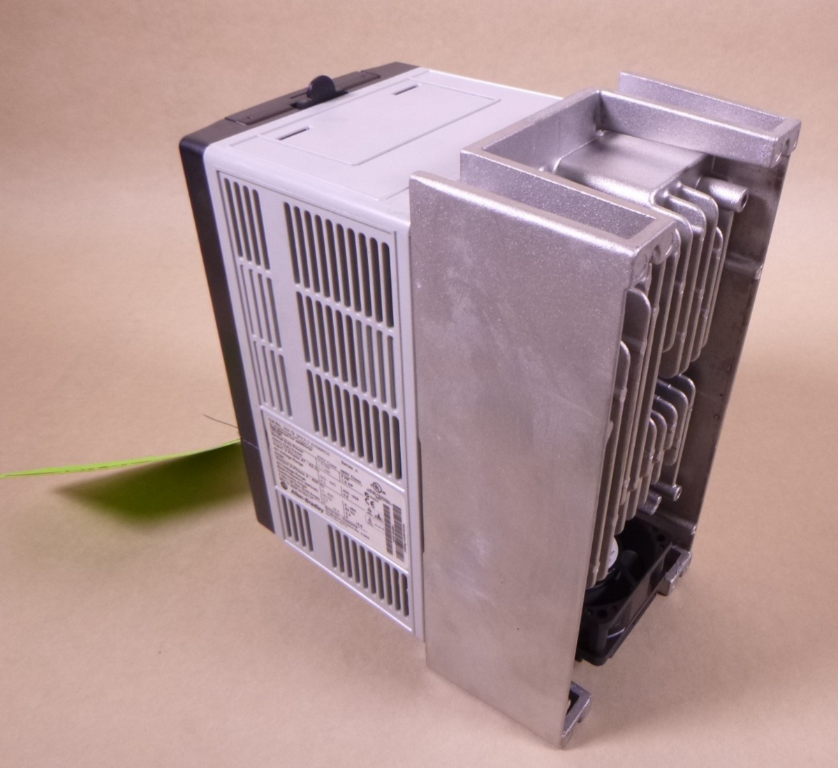 Allen Bradley 20AD3P4A3AYNNRC0 PowerFlex 70 Drive 2HP / 1.5HP 3Phase