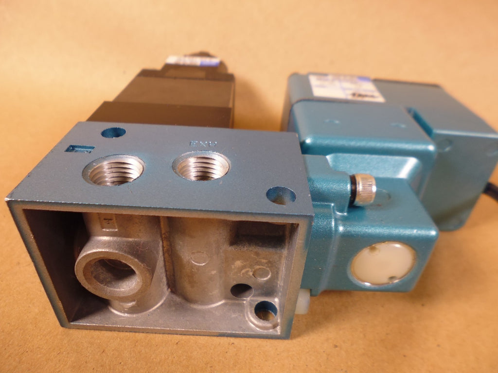 MAC 252B-616AA Pneumatic Solenoid Valve 3 Way 24VDC 8.5W 120PSI 252B-616AAAA | Electrical MRO Replacement Parts & Components and Commercial Electrical Supplies Company