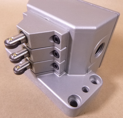 YAMATAKE LDZ-5312 Micro Multi-Plunger Limit Switch 15A , 125 Or 250V | Industrial MRO Replacement Parts, Manufacturing Machine Parts &amp; Components, Heavy Equipment Parts Supplier