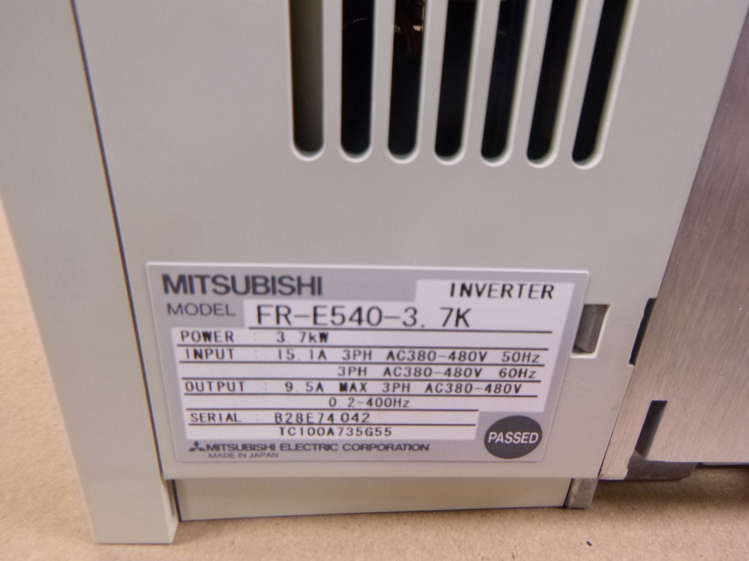 NEW Mitsubishi FR-E540-3.7K Freqrol E500 inverter 3.7kW