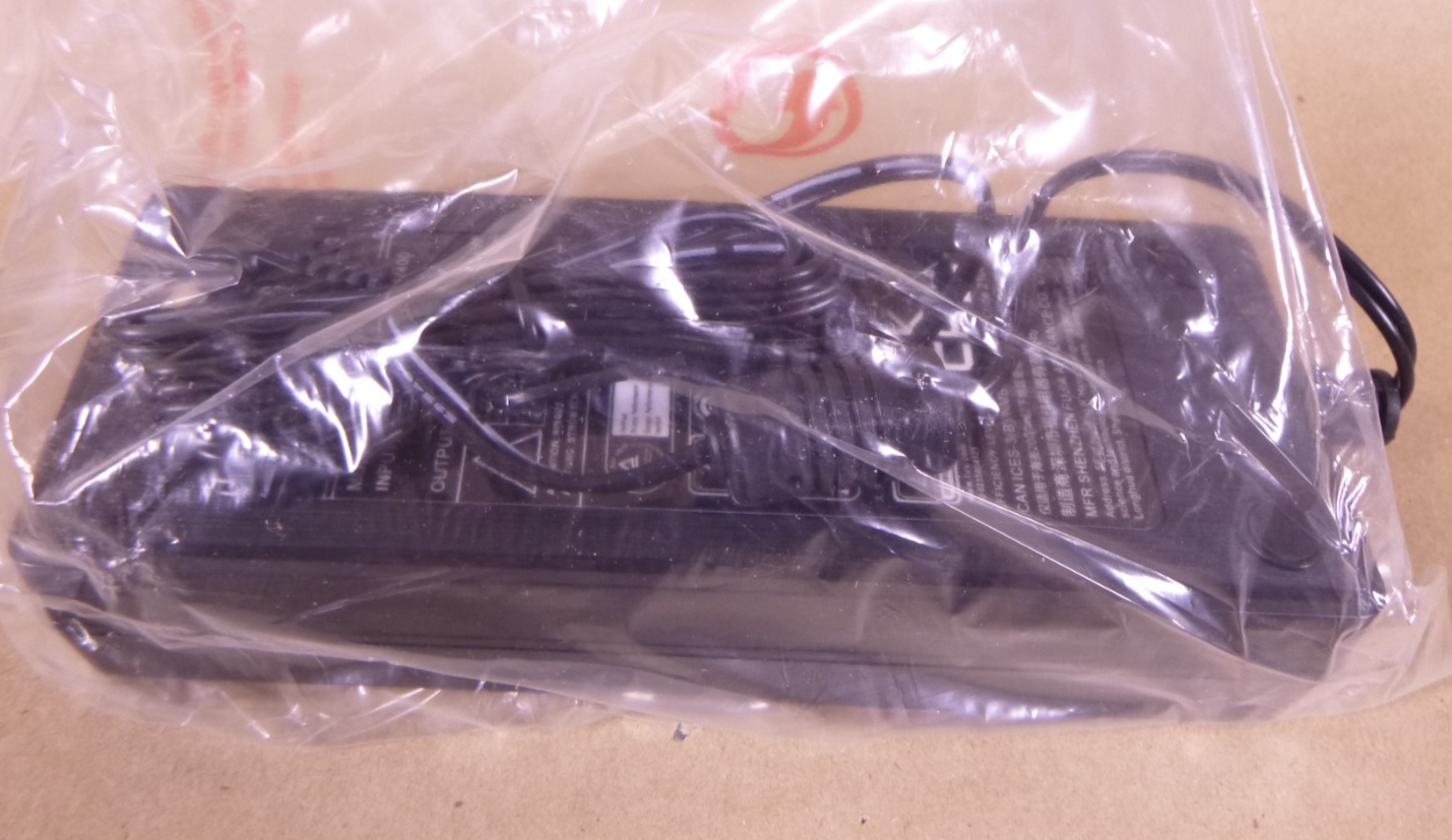StarTech POEINJ4G 4-port Gigabit PoE+ Injector Midspan Hub 54V 30W 8023.at | Electrical MRO Replacement Parts &amp; Components and Commercial Electrical Supplies Company
