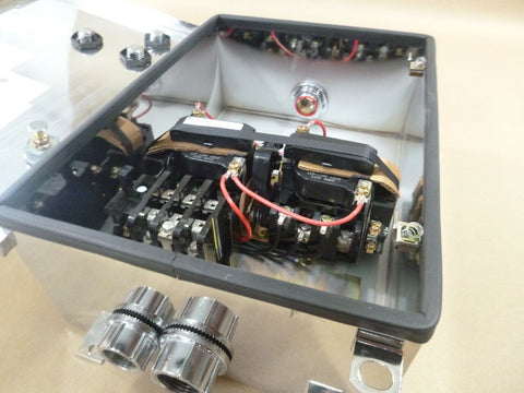 New GE CR309B402 Magnetic Starter Reverser Size 0, 3P 600V 120VAC Coil w/ Nema 4 | Electrical MRO Replacement Parts & Components and Commercial Electrical Supplies Company