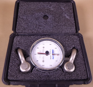 Dillon Dynamometer 10,000lb Capacity 100lb Divisions W/ Shackles Case CDWS18D05