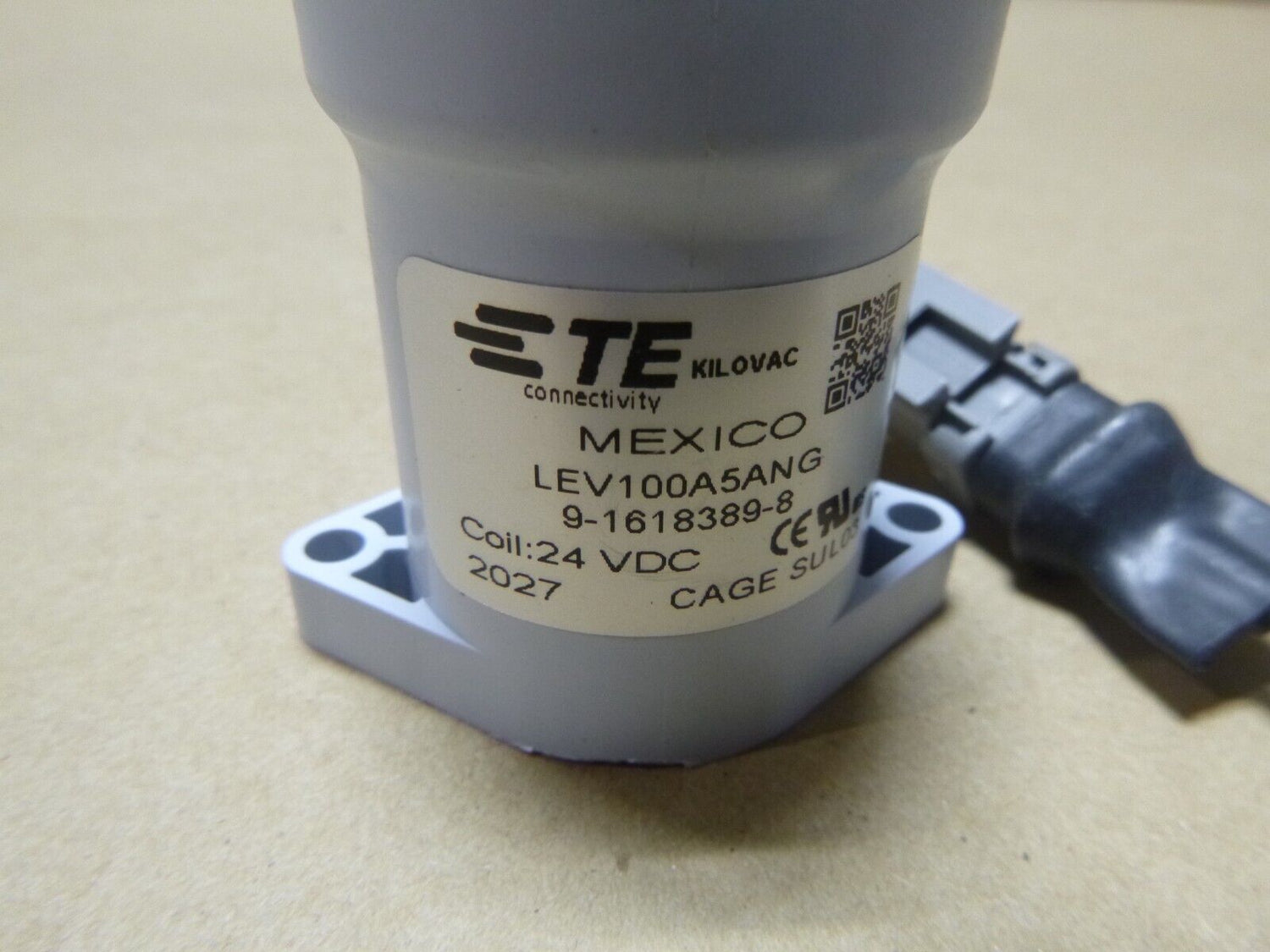 TYCO TE Connectivity 9-1618389-8 LEV100A5ANG Kilovac SPST-NO 24VDC 100A Relay | Electrical MRO Replacement Parts &amp; Components and Commercial Electrical Supplies Company
