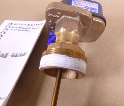 OMEGA Engineering LV-1101A Non Magnetic Liquid Level Switch 300 psi, SPDT, 15A | Industrial MRO Replacement Parts, Manufacturing Machine Parts &amp; Components, Heavy Equipment Parts Supplier