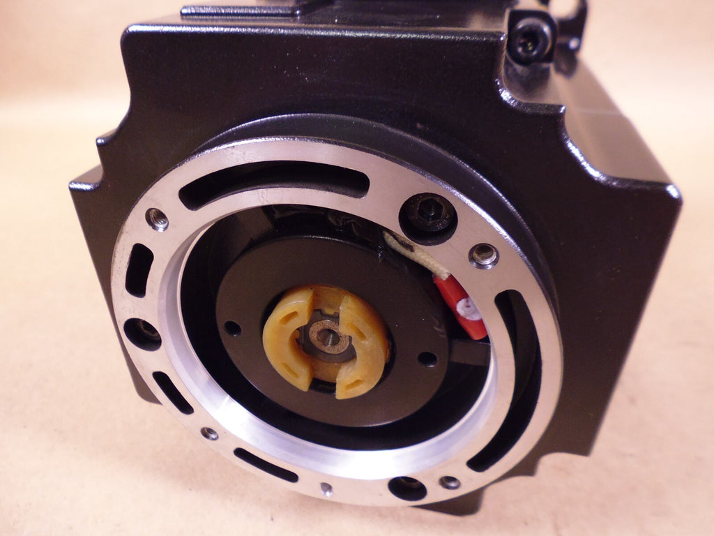 Kawasaki R2AA13200LCP2S ID 50601-1460 AC Servo Motor (No Encoder) *UNTESTED* | Industrial Electric Motors, Pumps & Parts