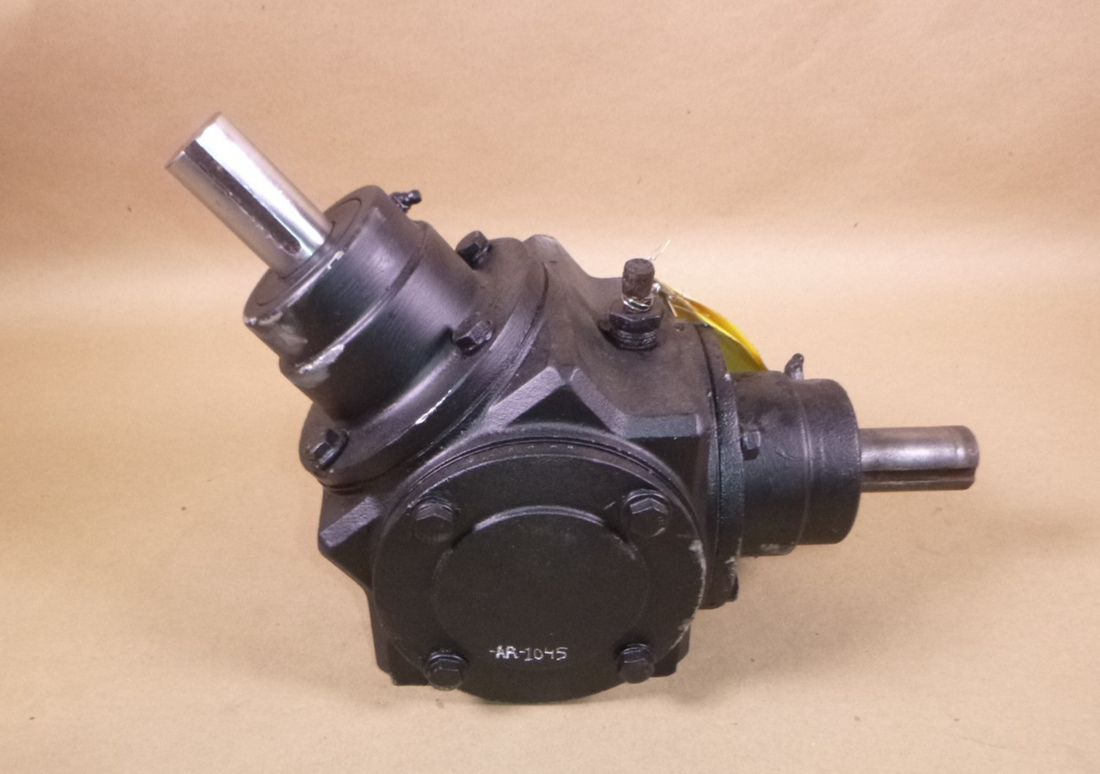 REBUILT Von Ruden Gearbox 52-1/2 DEGREE 1:1 RATIO LH-84-060 Fits LH-84 Hockcutter | Industrial Electric Motors, Pumps &amp; Parts