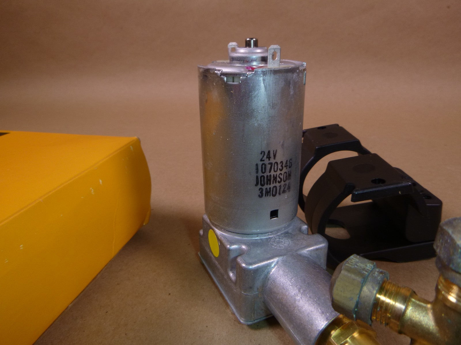 237-3970 Genuine OEM Caterpillar 24 Volt Suspension Seat Air Compressor 2373970 | Industrial Tractor Parts Supplier and Surplus Tractor Parts &amp; Accessories