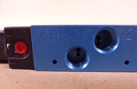 Automatic Valve L0703AAWR Solenoid Valve w/ 7019-9AA Coil 67VDC 4.8W 120V | Industrial MRO Replacement Parts, Manufacturing Machine Parts & Components, Heavy Equipment Parts Supplier