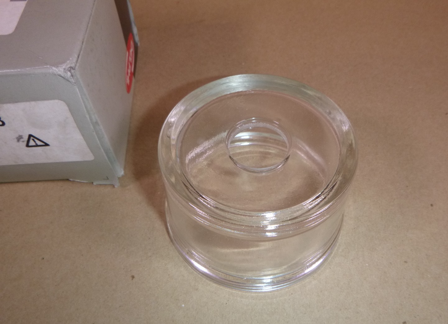 7111-403 CAV / Delphi &amp; Lucas Fuel Filter Glass Sediment &amp; Water Trap Bowl 