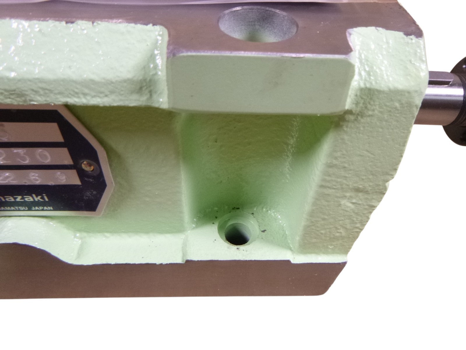 Yamazaki FBX-35 Milling Boring Spindle Head FBX Type , Max 6500RPM | Industrial MRO Replacement Parts, Manufacturing Machine Parts &amp; Components, Heavy Equipment Parts Supplier