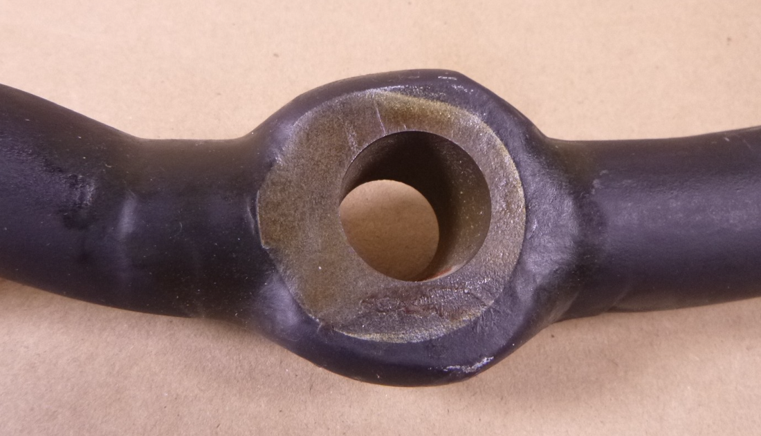 Humvee M1151 M1152 Steering Drag Link SE80271 , 6028060 , 2530-01-566-0133 | Genuine HMMWV Replacement Parts and Military Surplus Humvee Parts &amp; Accessories