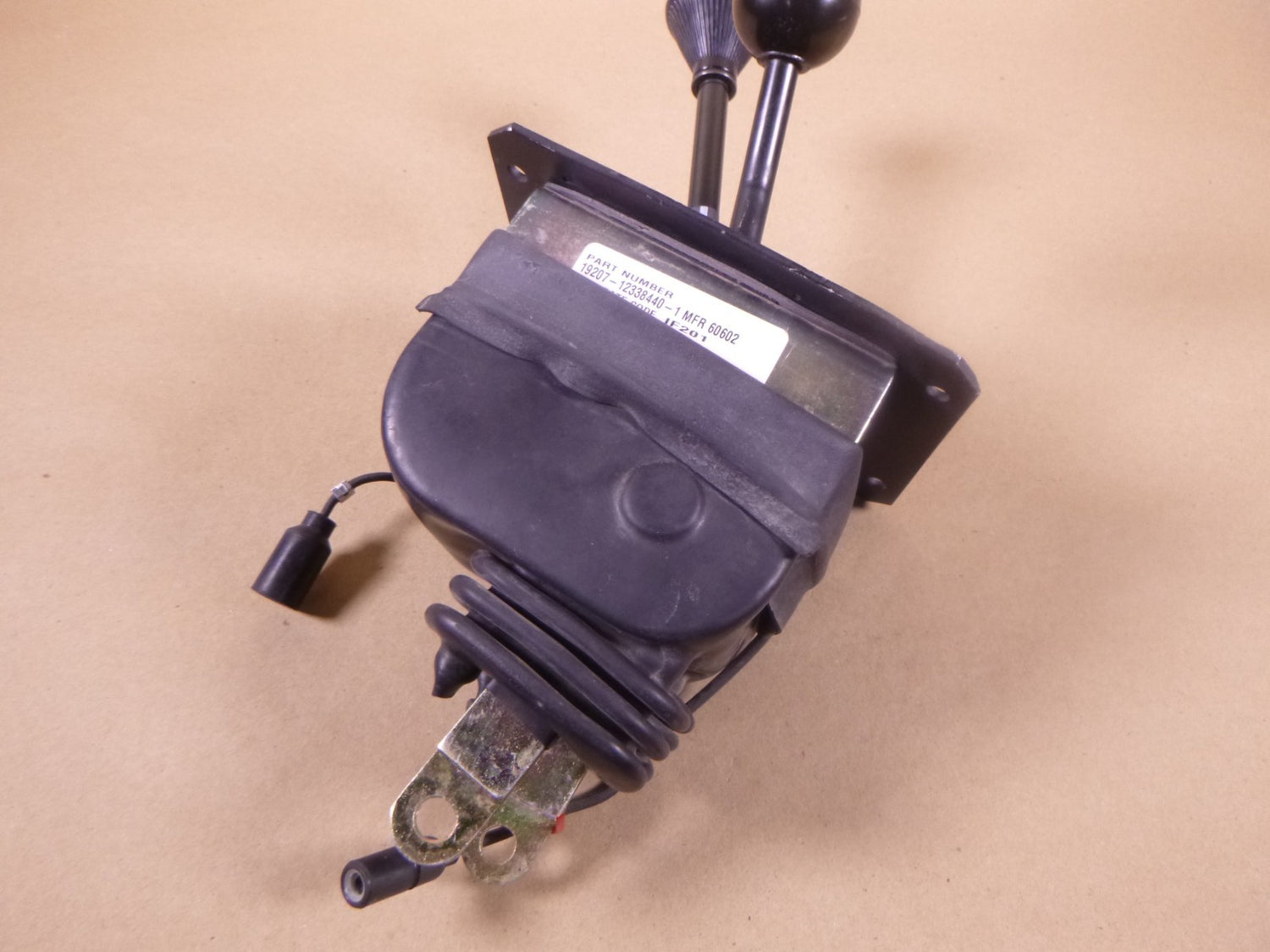 12338440-1 M998 HMMWV TH400 3-Speed Drive Shifter Humvee , 2520-01-184-5501 | Genuine HMMWV Replacement Parts and Military Surplus Humvee Parts &amp; Accessories