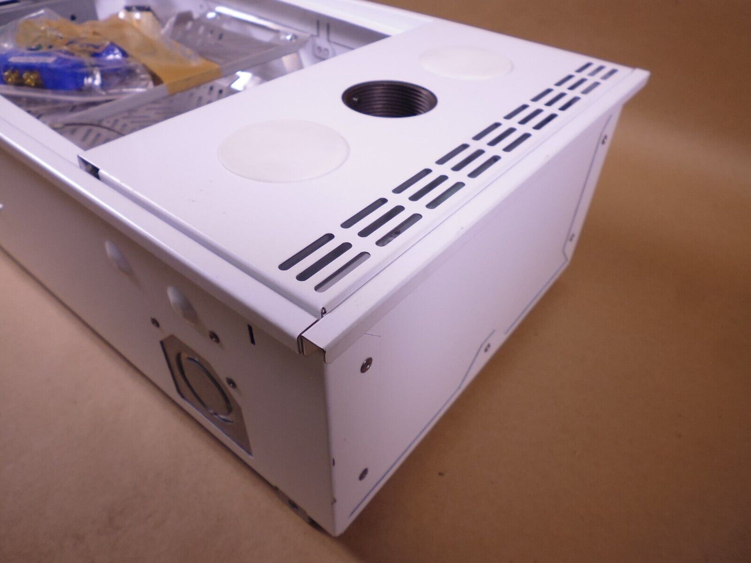 FSR CB-12 / CB-12P Ceiling Box Enclosure 1&