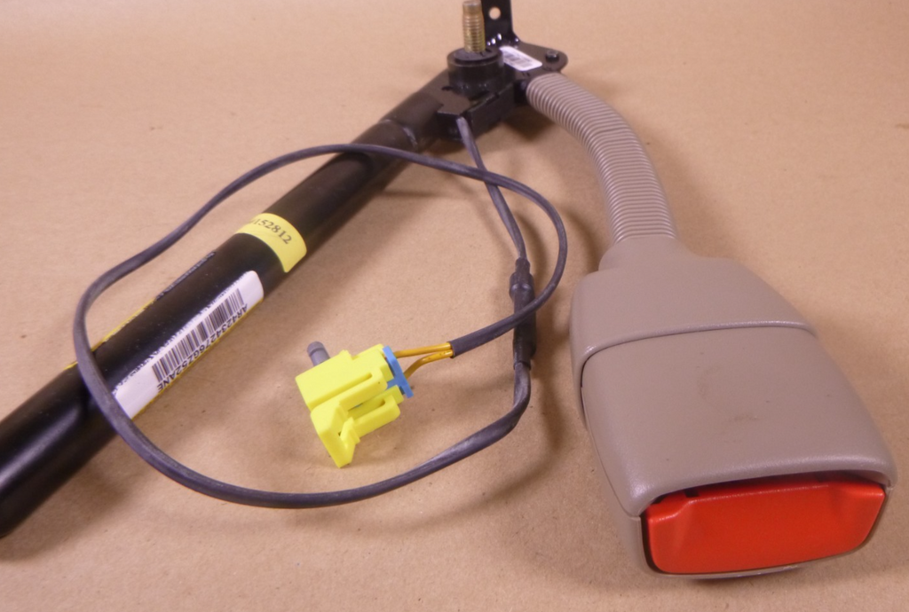 OEM GM 2003-14 Savana Express Passenger Buckle Neutral 19181641 88955898 | Replacement Truck Parts, Trailer Accessories, Automobile Supplies, Car Parts & Accessories