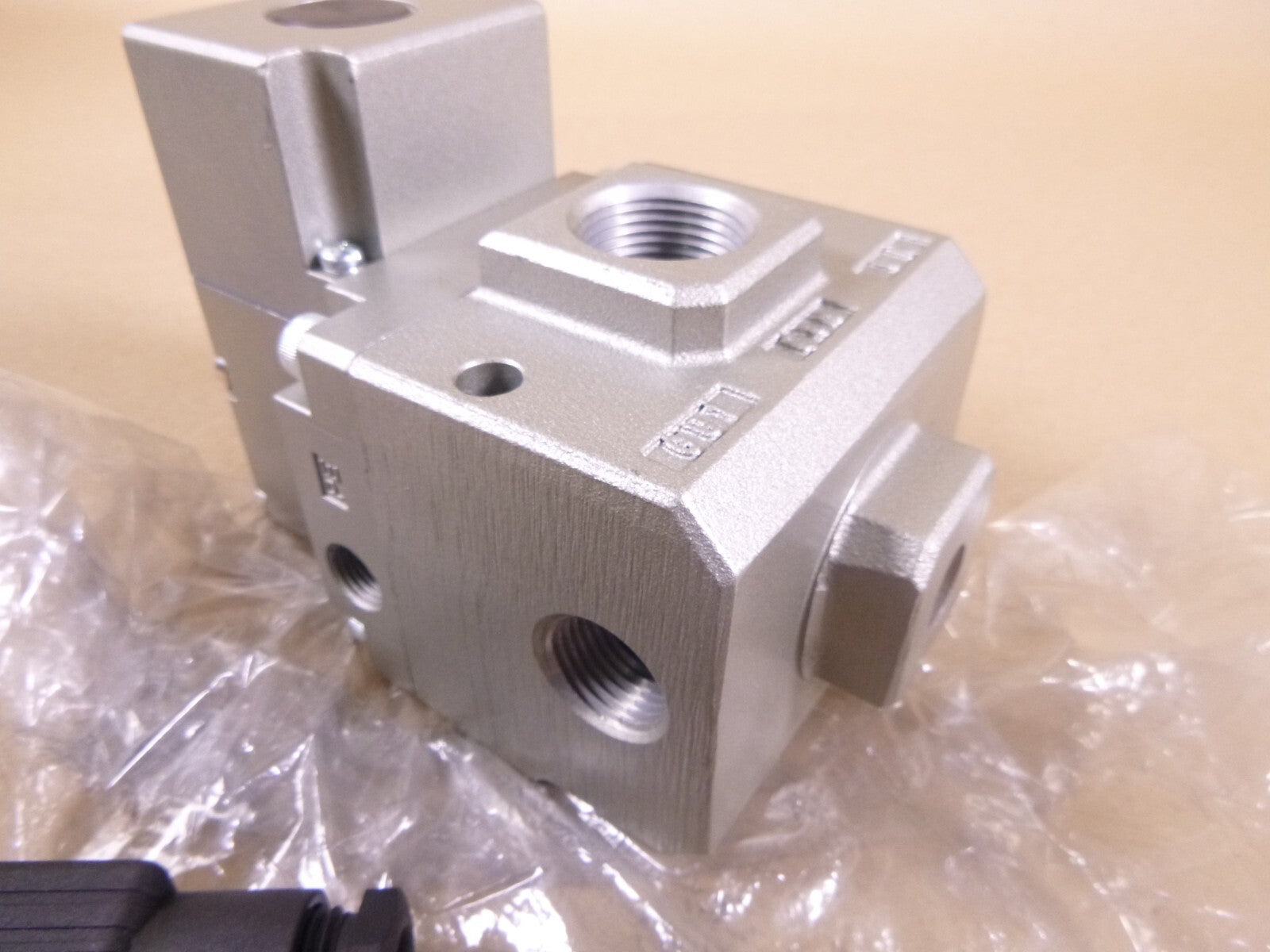 VP3145-045DZA SMC VP300-700 3 Port Solenoid Valve W/ Internal Pilot Type 24Vdc | Electrical MRO Replacement Parts &amp; Components and Commercial Electrical Supplies Company