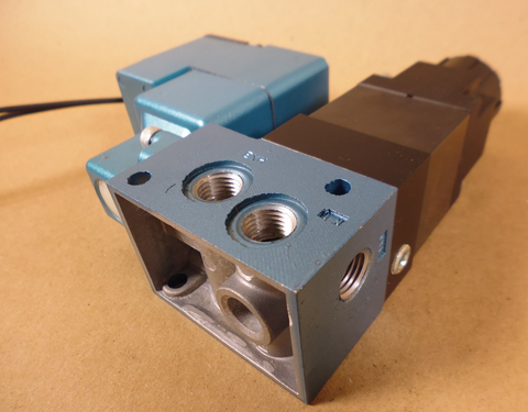 MAC 252B-616AA Pneumatic Solenoid Valve 3 Way 24VDC 8.5W 120PSI 252B-616AAAA | Electrical MRO Replacement Parts & Components and Commercial Electrical Supplies Company