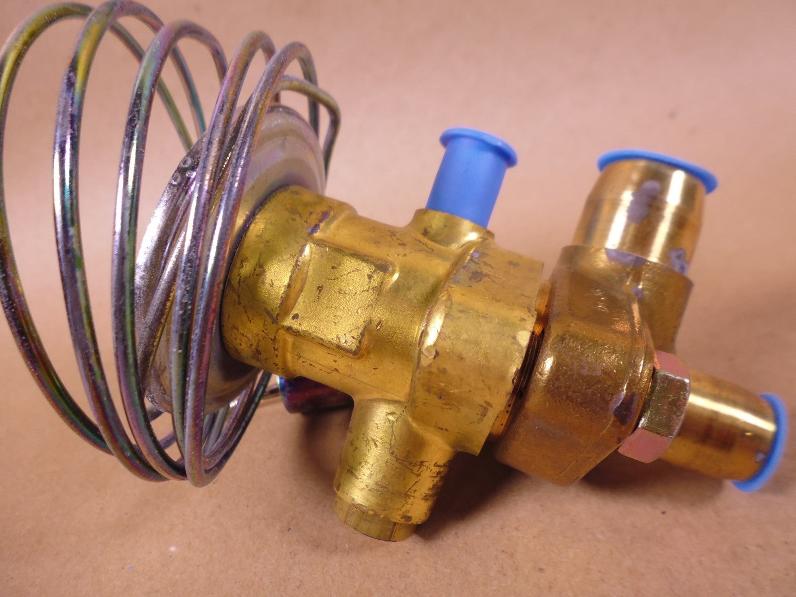 Alco TCLEB-2-HW 6A Thermostatic Valve, XB1019 HW-1B | Industrial MRO Replacement Parts, Manufacturing Machine Parts &amp; Components, Heavy Equipment Parts Supplier