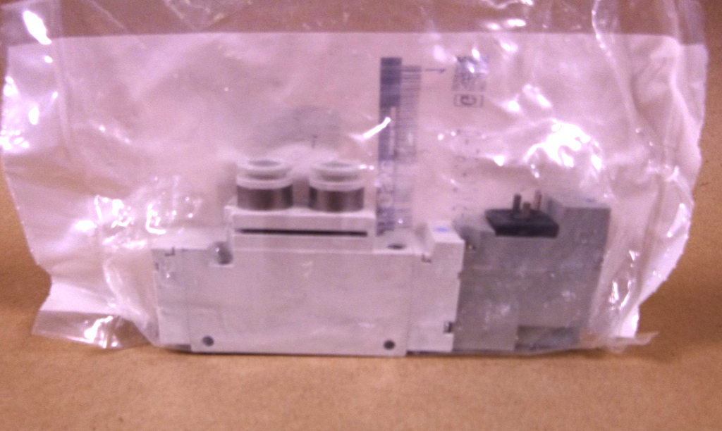 VQZ3120BR-5YO1-C8F-Q SMC Valve Body Ported VQZ3120BR5YO1C8FQ (24 Vdc Coil) | Electrical MRO Replacement Parts & Components and Commercial Electrical Supplies Company