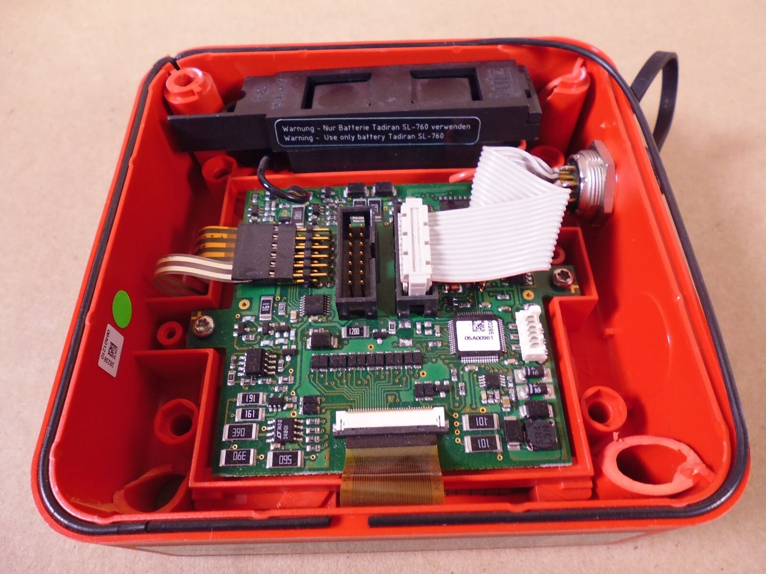 Lutz Ex-BE10B Flow Meter System Operating Unit , Explosion Protection *Cracked* | Electrical MRO Replacement Parts &amp; Components and Commercial Electrical Supplies Company