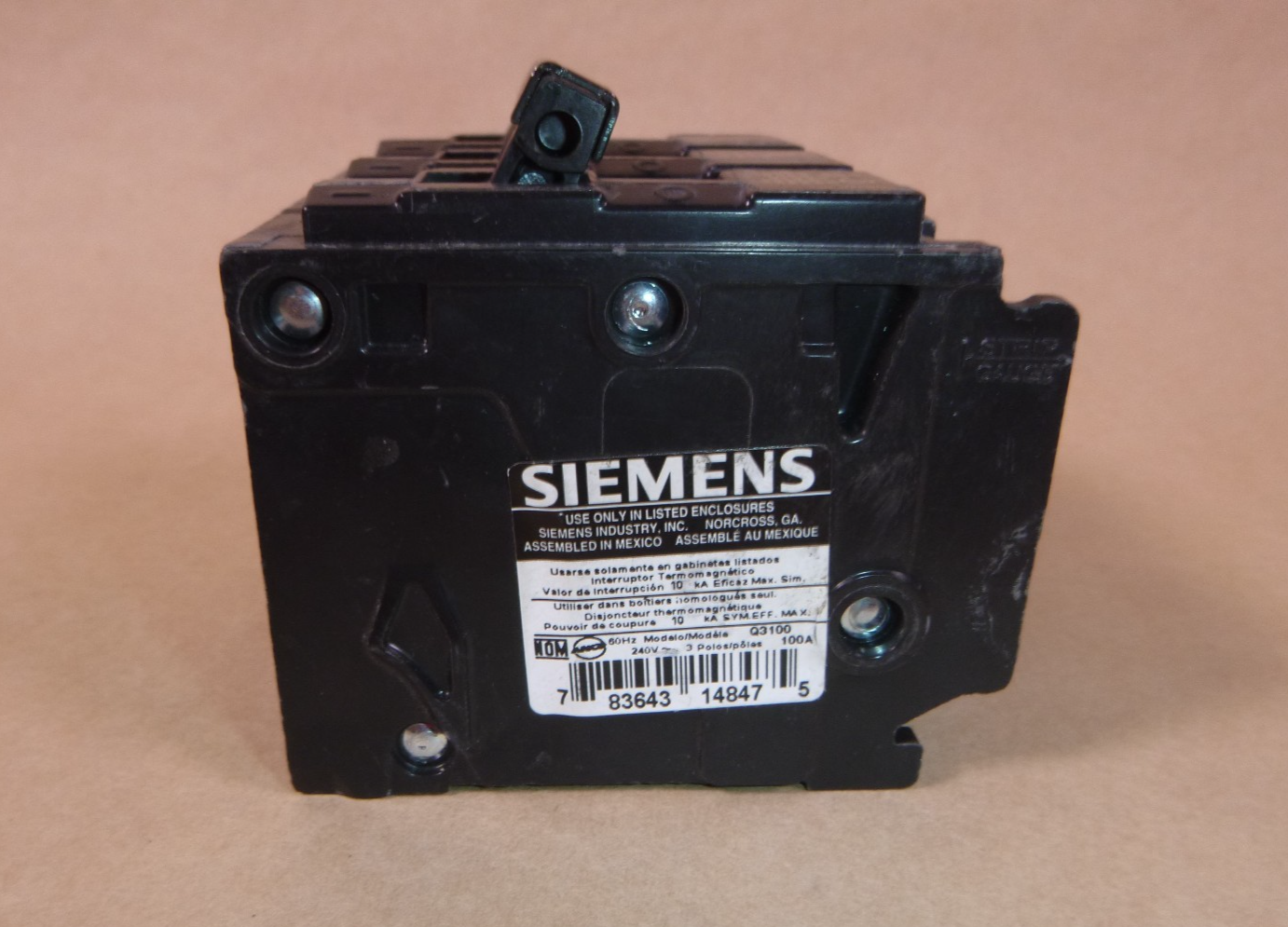 Q3100 SIEMENS 3 POLE 100AMP 240V CIRCUIT BREAKER