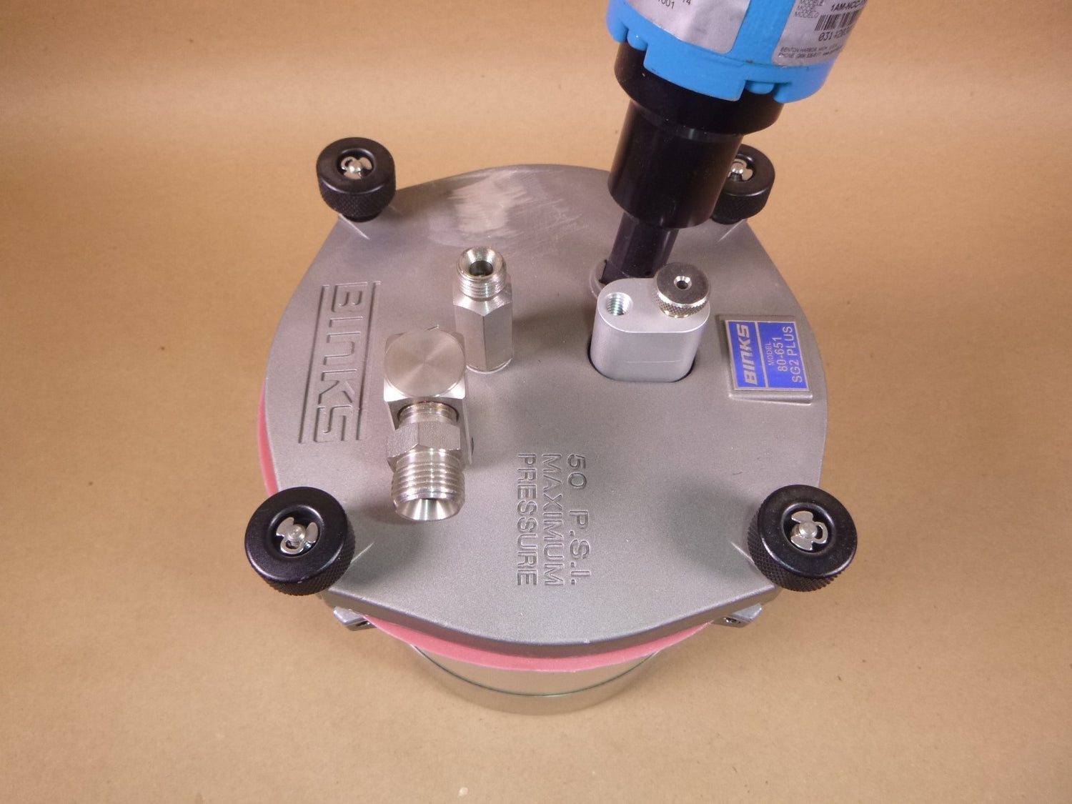 Binks SG2 Plus Pressure Cup Model 80-651 With Gast Rotary Agitator No Regulator | Industrial MRO Replacement Parts, Manufacturing Machine Parts &amp; Components, Heavy Equipment Parts Supplier