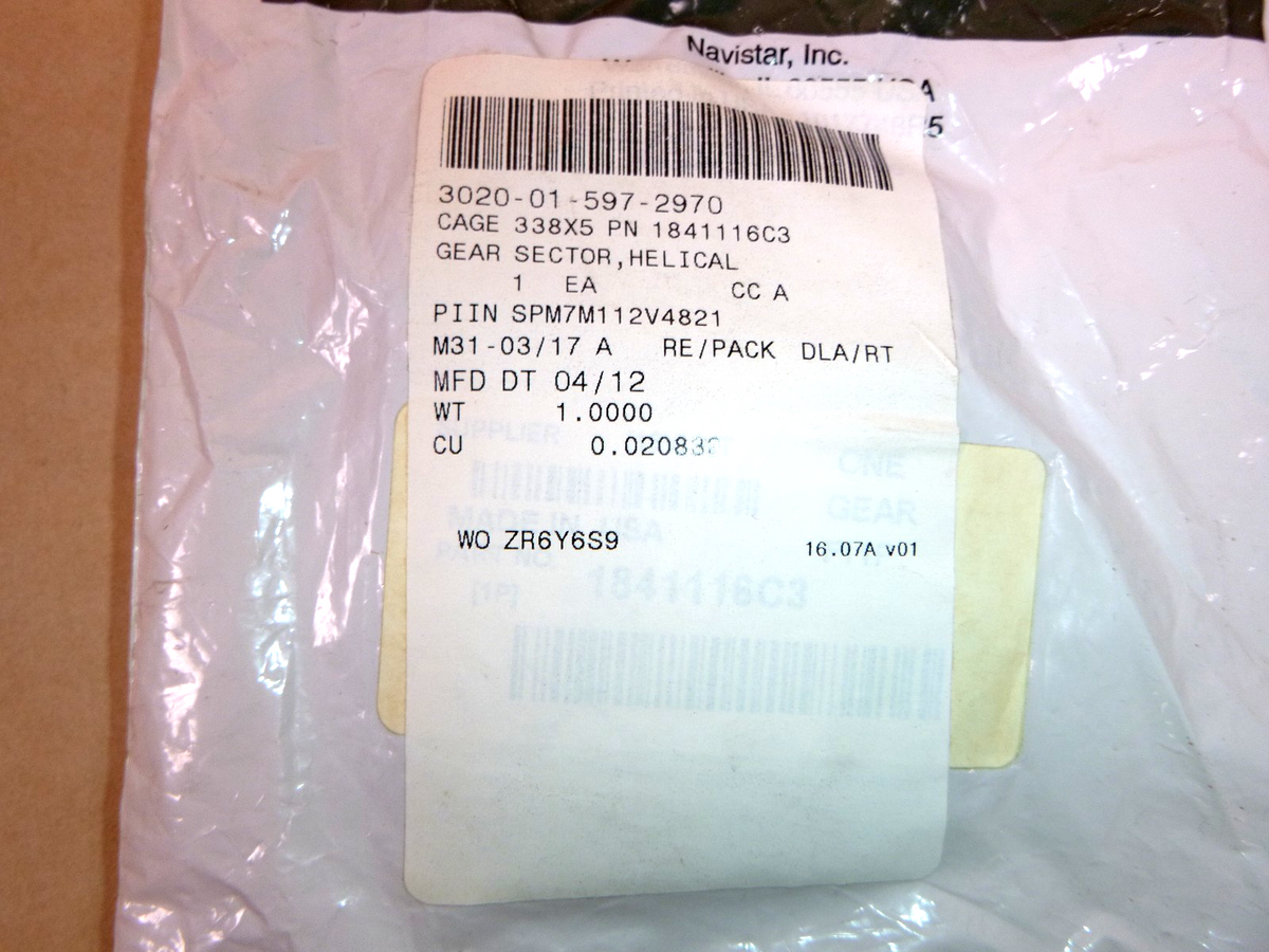 Navistar International High Pressure Oil Pump Gear 1841116C3, 3020-01-597-2970 | Industrial Tractor Parts Supplier and Surplus Tractor Parts &amp; Accessories