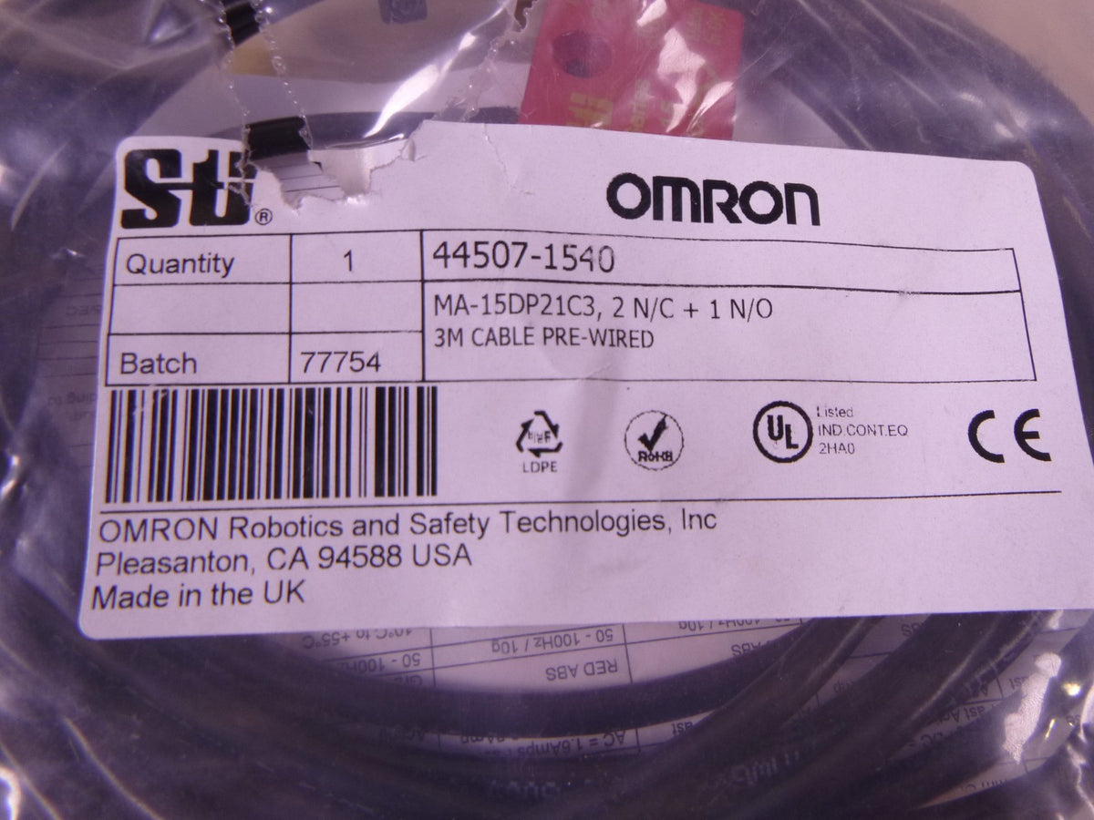 Omron / STI 44507-1540 Safety Door Switch MA-15DP21C3 *Missing One Switch*