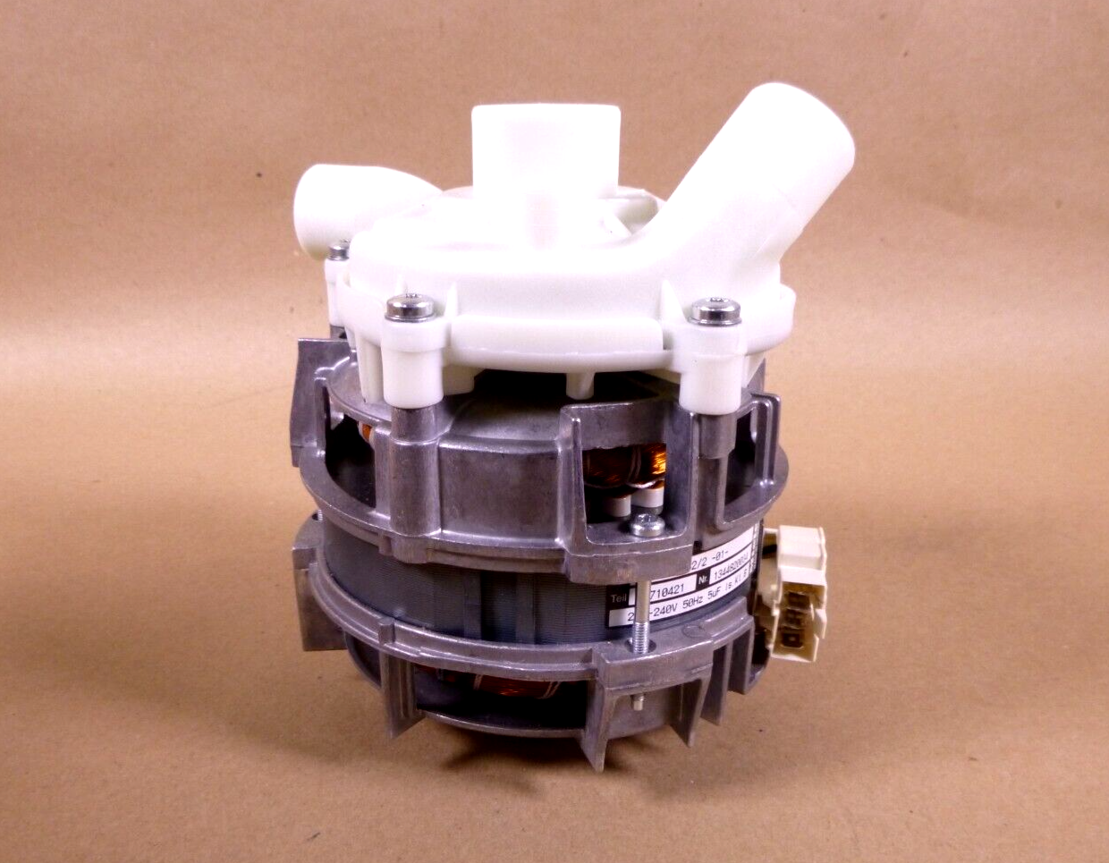 New Miele Circuling Pump 3710421, 220-240 Volt Ac, 50 Hz. | Industrial Electric Motors, Pumps &amp; Parts