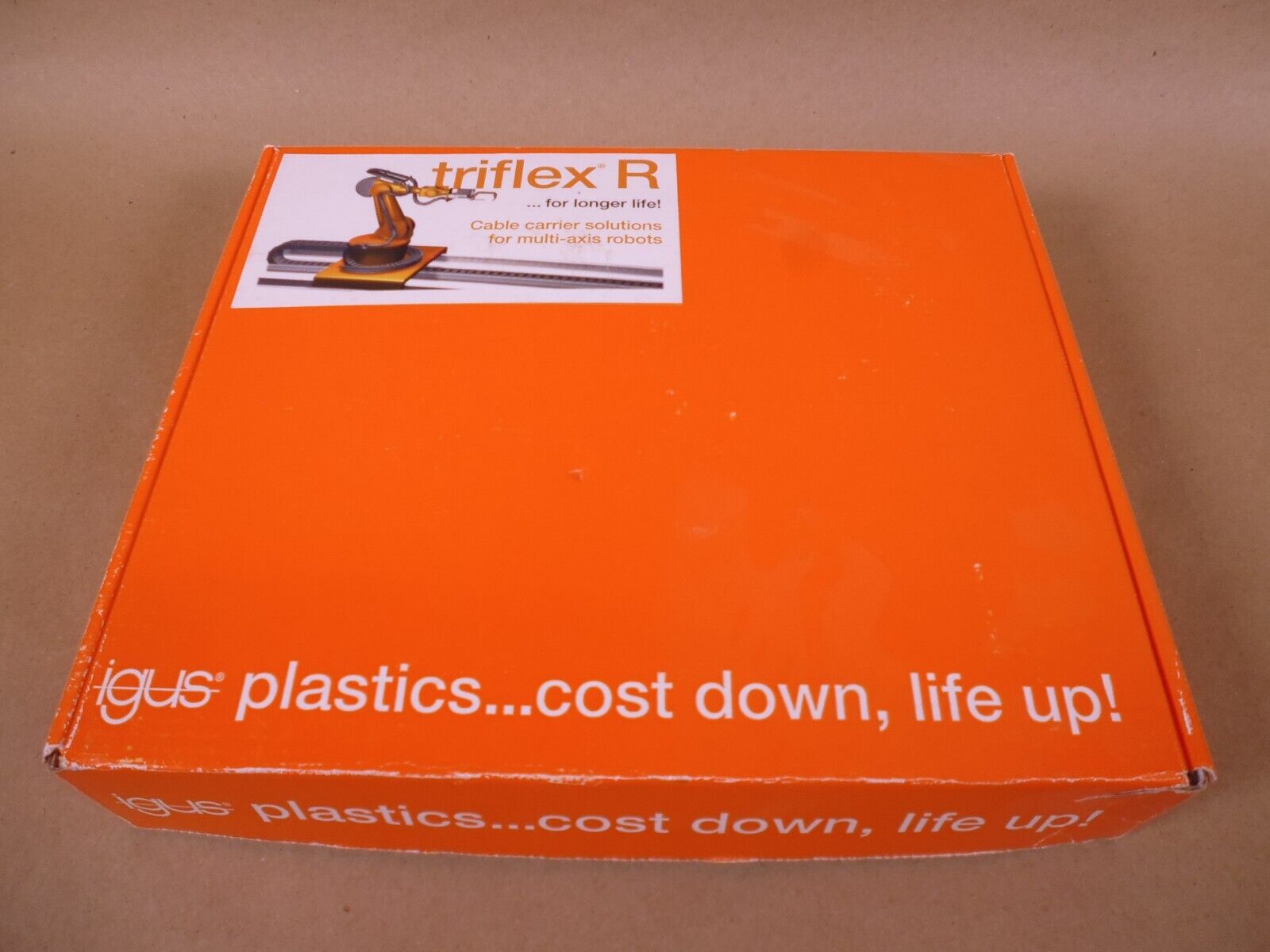 Triflex R Cable Carrier Sample Box TRE TRL CFROBOT2 Cable Multi-Axis Robot igus | Industrial MRO Replacement Parts, Manufacturing Machine Parts &amp; Components, Heavy Equipment Parts Supplier