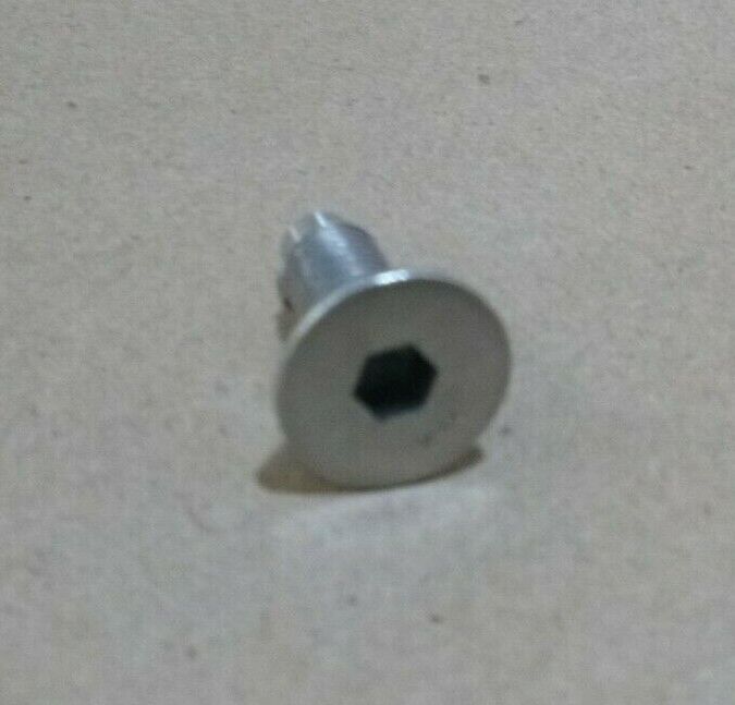 SOCKET HEAD CAP SCREW 316 STAINLESS COUNTERSUNK 1/4-28 x 11/16" DOG POINT 94PC. | Industrial Replacement Nuts & Bolts Distributor and Machinery Screws & Fasteners Supply