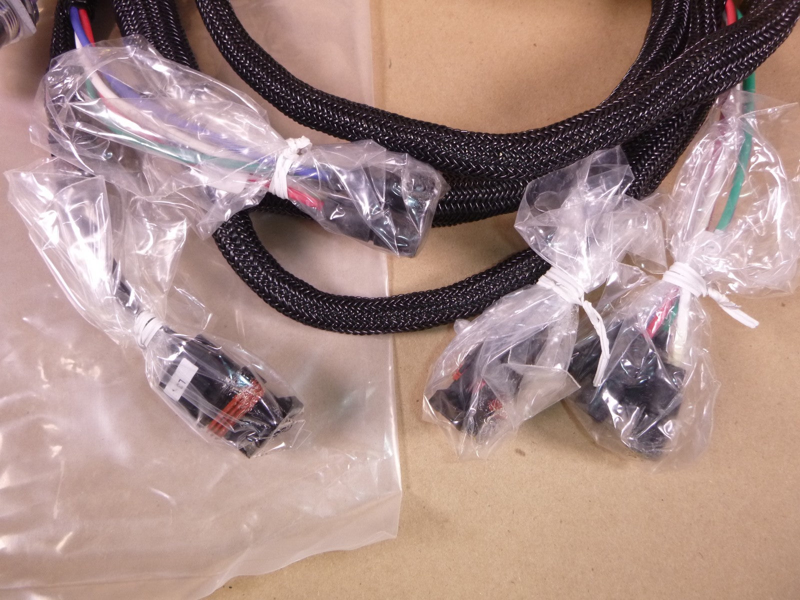 LVSR MKR18 Oshkosh Cargo Truck Front Light Chassis Wiring Harness 4007188 , 6150-01-631-8563 | Replacement Truck Parts, Trailer Accessories, Automobile Supplies, Car Parts &amp; Accessories