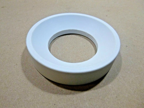 KALMAR RT240 BEARING RETAINING PLATE 9238280836, 3110-01-486-0115 | Industrial Tractor Parts Supplier and Surplus Tractor Parts & Accessories