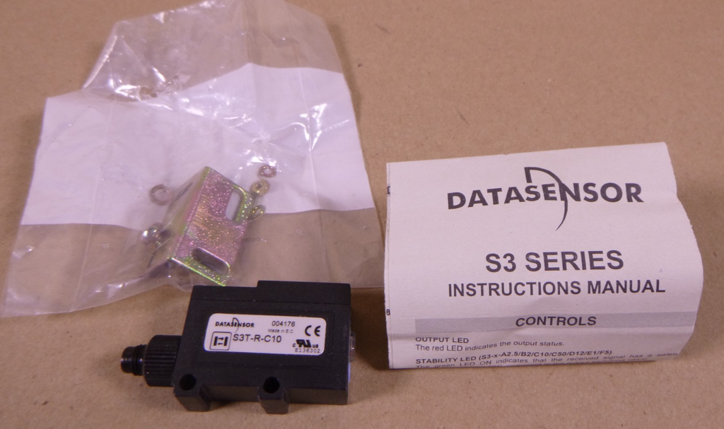 S3T-R-C10 Datasensor DIF-PROXI Sensor 10cm PNP 10-30VDC M8 | Electrical MRO Replacement Parts & Components and Commercial Electrical Supplies Company