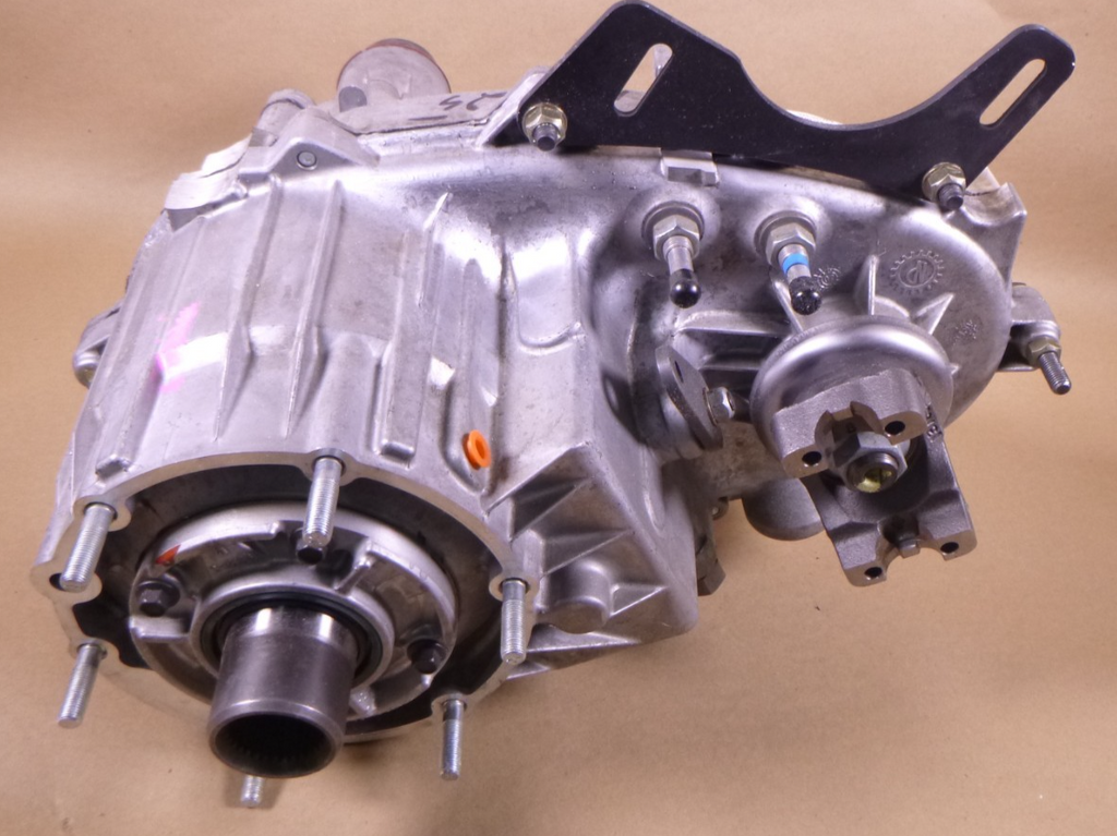 Humvee HMMWV 242 Transfer Case 12447125 , 272 Ratio, 2520-01-409-2512 | Genuine HMMWV Replacement Parts and Military Surplus Humvee Parts & Accessories