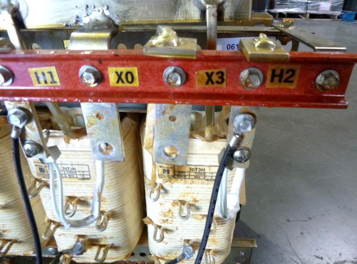 Square D Transformer 30T3H Open Type 30kVA, 3 Phase, 480V Delta Pri 208Y/120 Sec