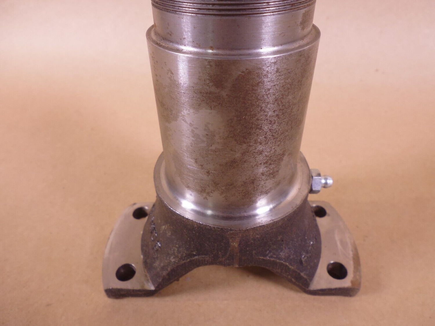 MERITOR 62NLS28-82 62N SERIES 1.75″ X 16 SPLINE DRIVESHAFT SLIP YOKE | Replacement Truck Parts, Trailer Accessories, Automobile Supplies, Car Parts &amp; Accessories